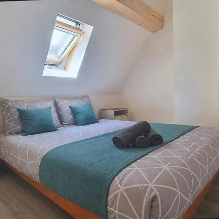Le Nid'Hergheim - Colmar - 4 Personnes Apartment